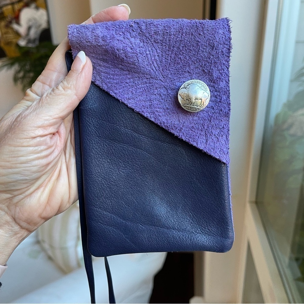 NWT Breezy Mountain Leather Artisan Mini Crossbody Pouch Buffalo Nickel Purple